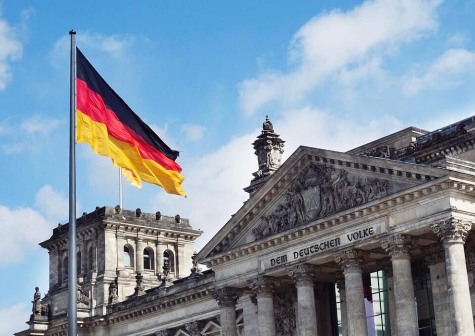 germany flag - Slowing growth creates headache for next German government