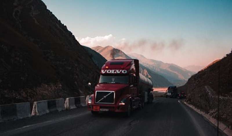 volvo 666 - Truck maker Volvo says profits back near pre-pandemic levels