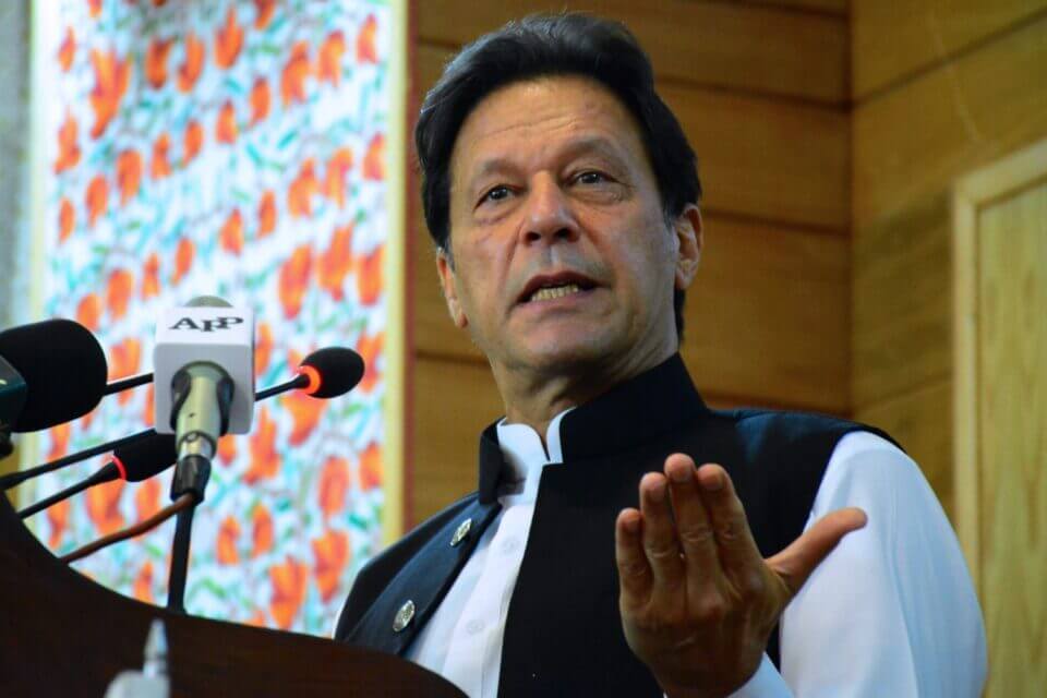 imran khan - PM Imran says govt committed to increase technology sector exports
