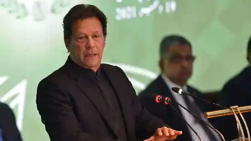 Imran Khan2 - CPEC delivering tangible benefits to people of two countries: PM