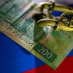 Putin vows to sell goods in rouble only