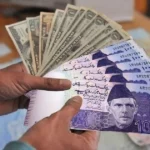 Rupee recovers Rs 2.74 against dollar
