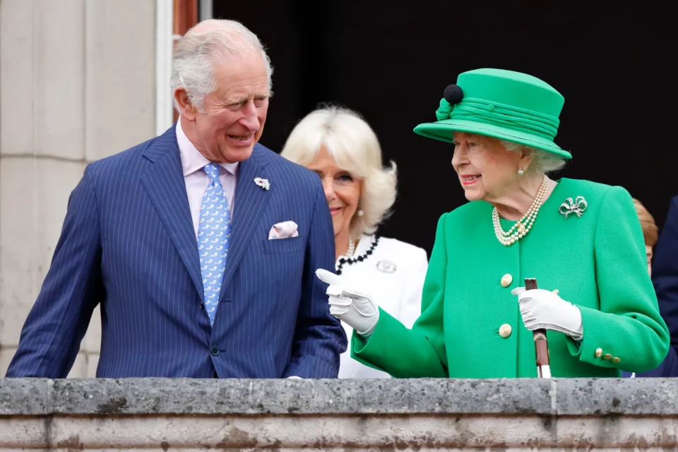 Queen Elizabeth's 600 favourite brands face losing royal warrant